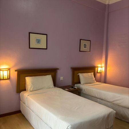 Hotel Uitm Dungun Batu Lima Exteriör bild